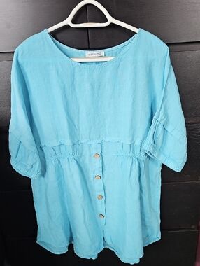 Light Blue Linen Button-Front Tunic Top